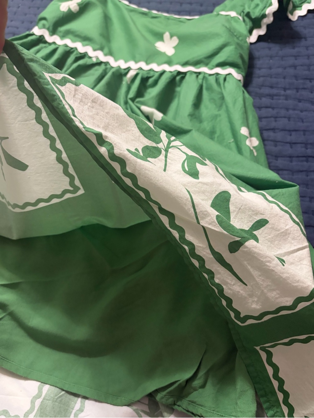 entro Green Dress with White Ric Rac Trim - Picture 7 of 8